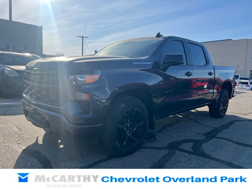 2022 Chevrolet Silverado 1500 Custom
