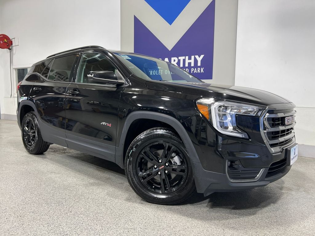 2023 GMC Terrain AT4