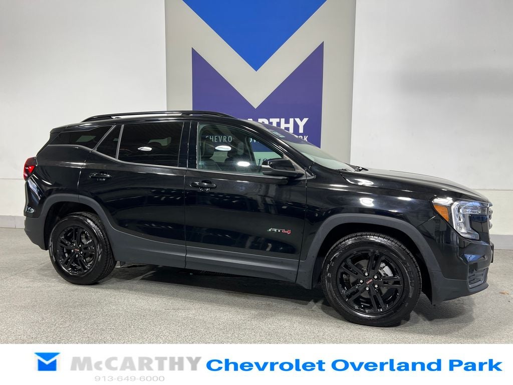 2023 GMC Terrain AT4