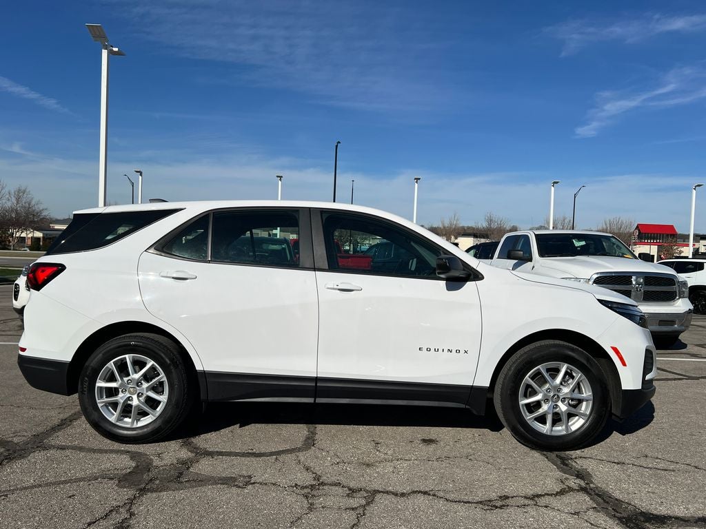 2024 Chevrolet Equinox LS