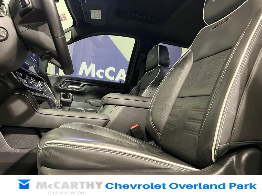 2024 GMC Sierra 1500 AT4X