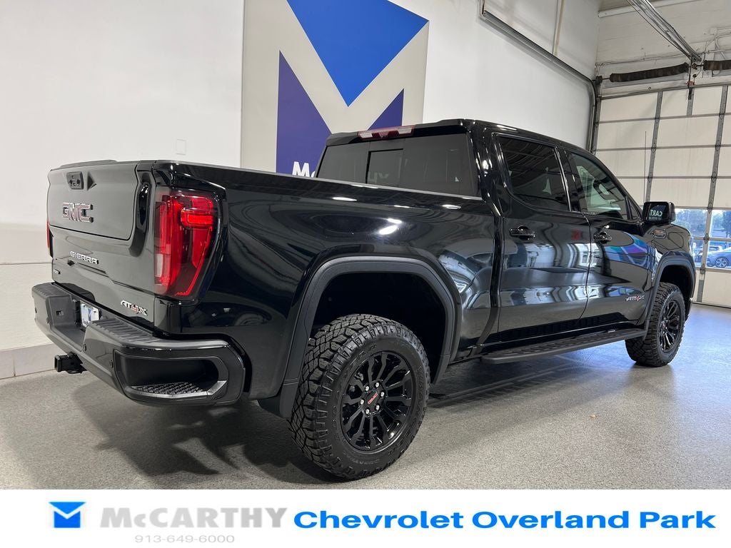 2023 GMC Sierra 1500 AT4X