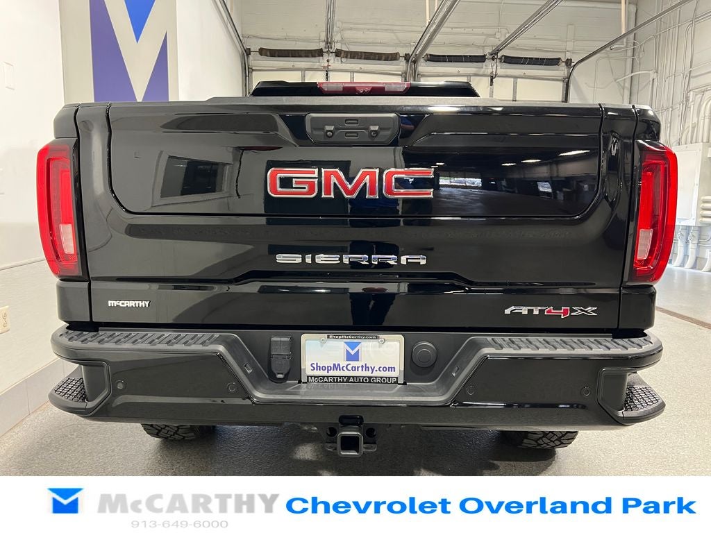 2023 GMC Sierra 1500 AT4X