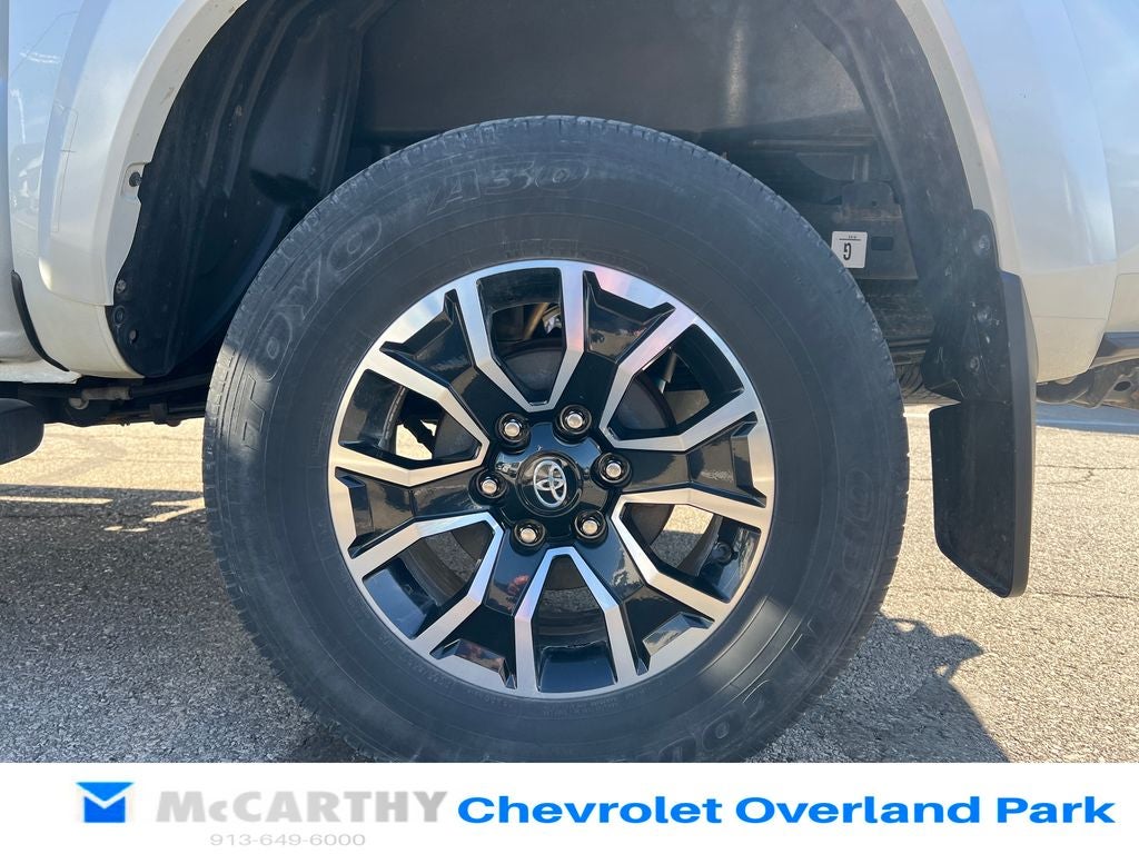 2022 Toyota Tacoma TRD Sport V6