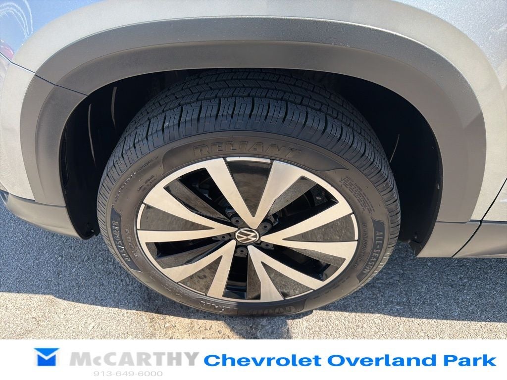 2023 Volkswagen Taos 1.5T SE