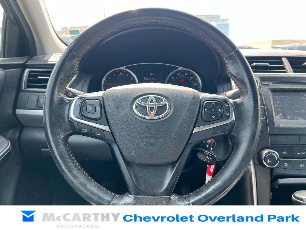 2017 Toyota Camry SE