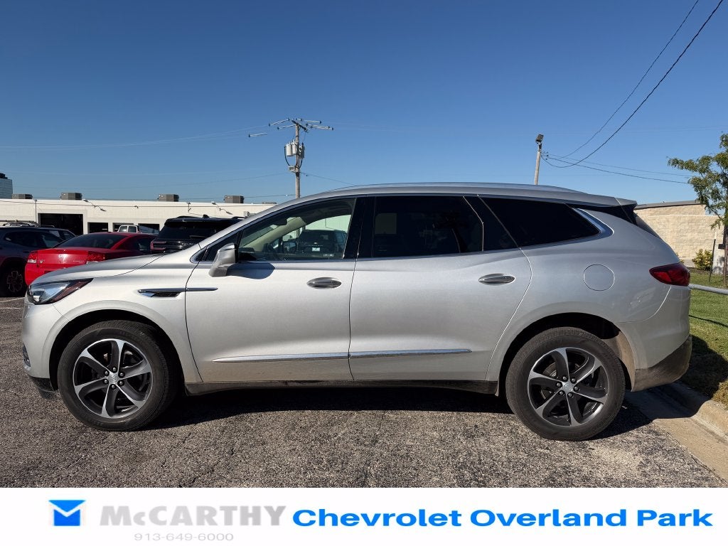 2021 Buick Enclave Essence