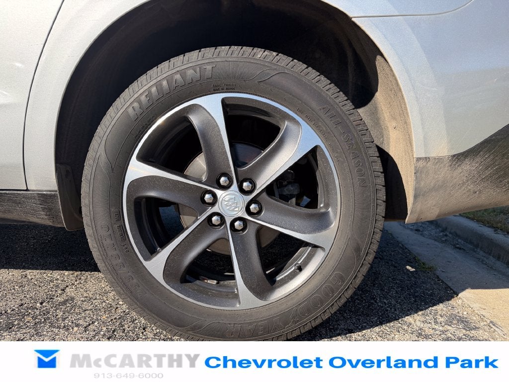 2021 Buick Enclave Essence