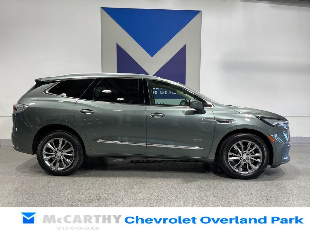 2022 Buick Enclave Avenir