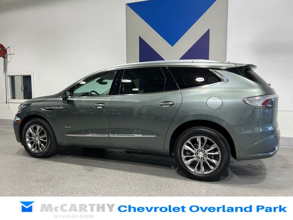 2022 Buick Enclave Avenir