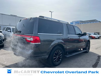 2015 Lincoln Navigator L Base