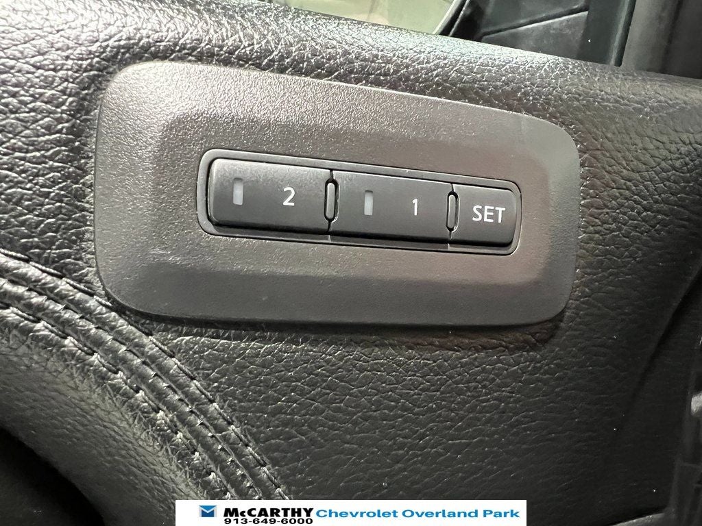 2015 Nissan Armada Platinum