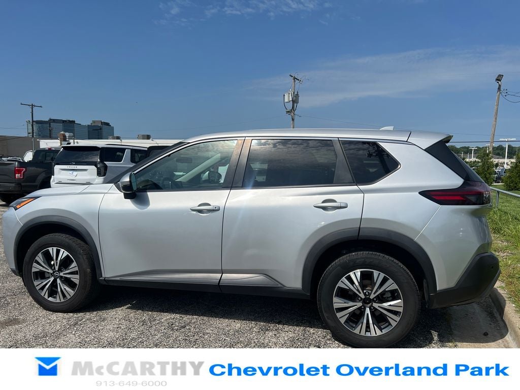 2022 Nissan Rogue SV