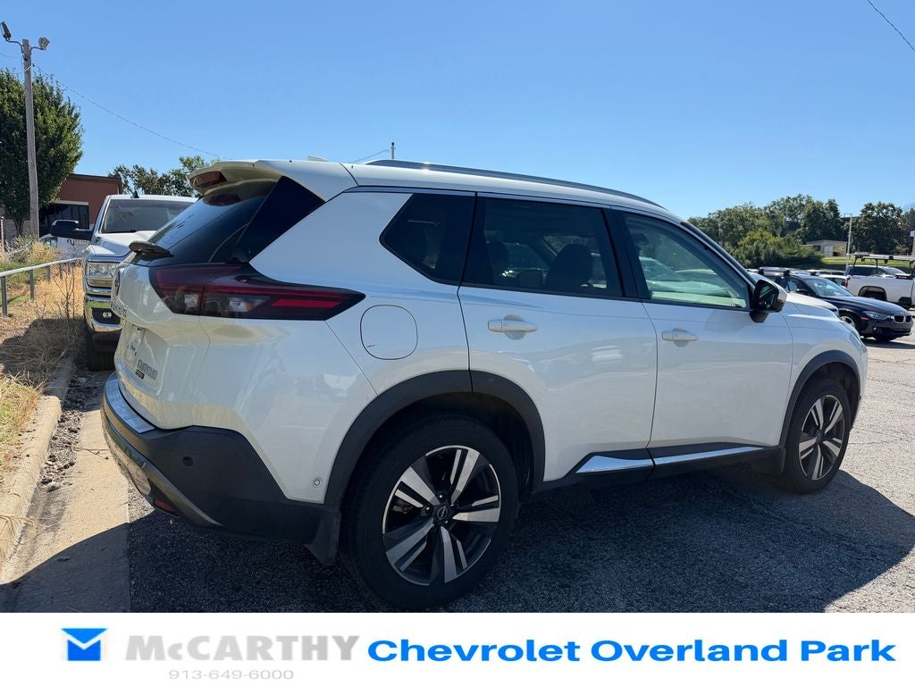2022 Nissan Rogue SL