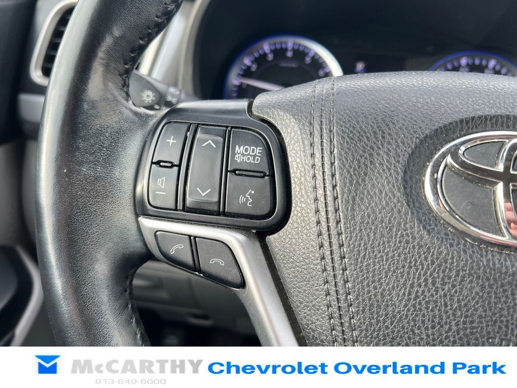 2017 Toyota Highlander Limited