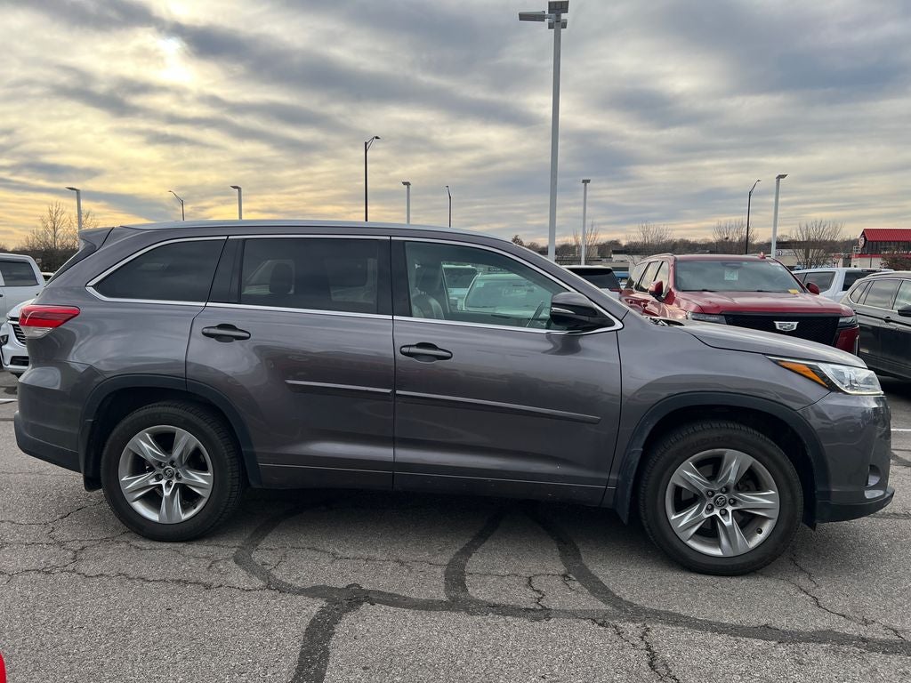 2017 Toyota Highlander Limited