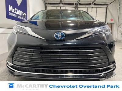 2021 Toyota Sienna XLE 7 Passenger