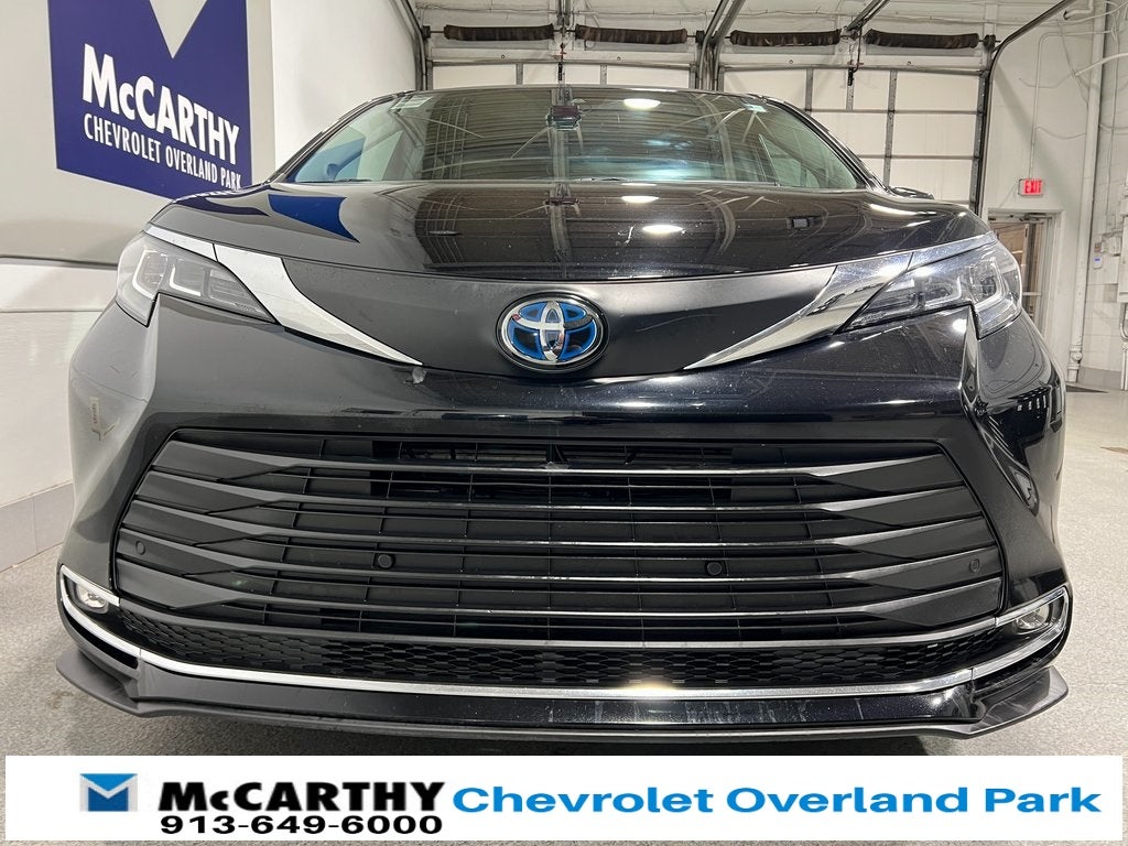 2021 Toyota Sienna XLE 7 Passenger