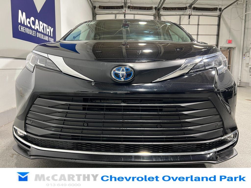 2021 Toyota Sienna XLE 7 Passenger