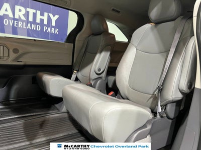 2021 Toyota Sienna XLE 7 Passenger