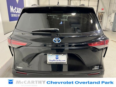 2021 Toyota Sienna XLE 7 Passenger