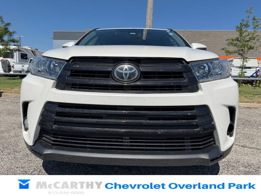 2017 Toyota Highlander SE