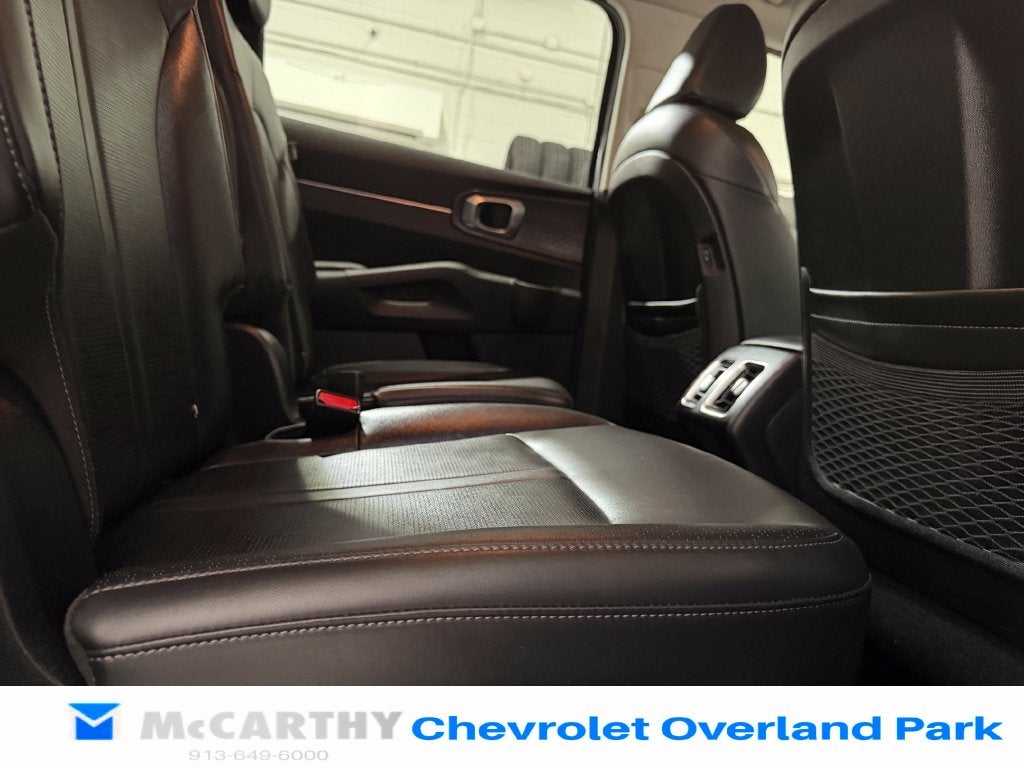 2025 Kia Sorento EX