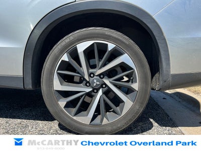 2023 Mitsubishi Outlander SE Black Edition