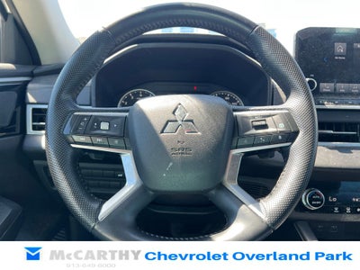 2023 Mitsubishi Outlander SE Black Edition