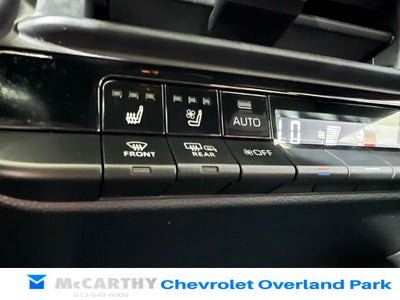 2025 Toyota Crown Signia XLE