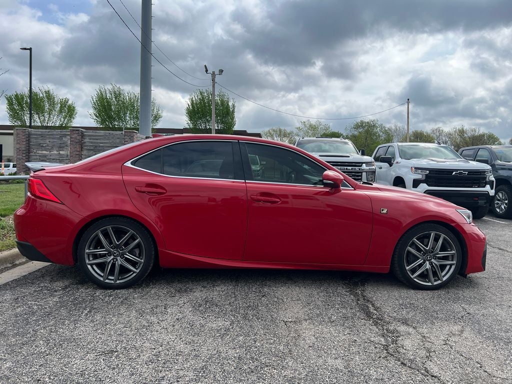 2019 Lexus IS 300