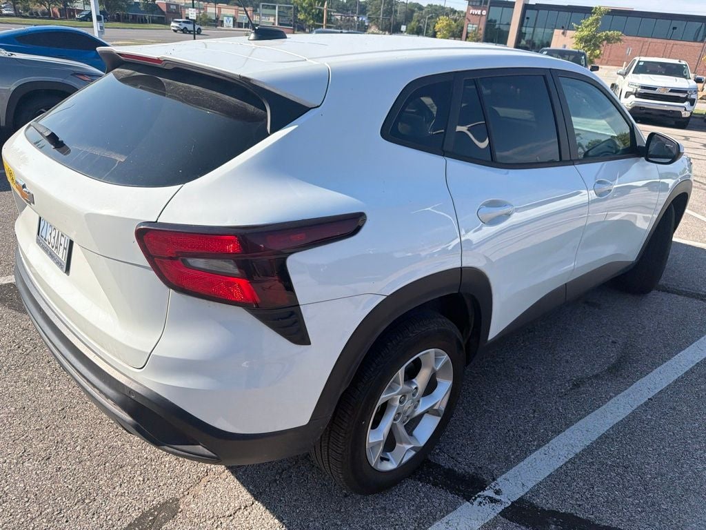 2024 Chevrolet Trax LS