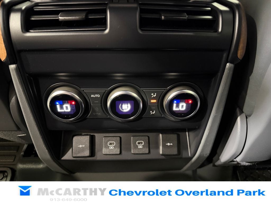 2022 Land Rover Defender 110 X-Dynamic HSE