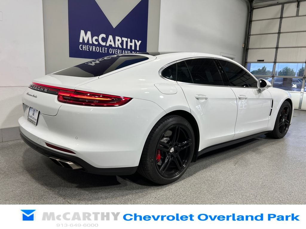 2018 Porsche Panamera Turbo
