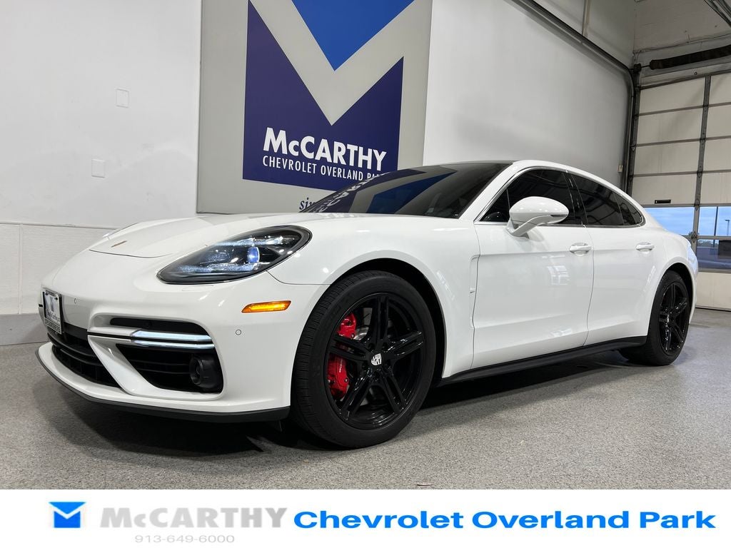 2018 Porsche Panamera Turbo