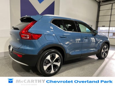 2025 Volvo XC40 B5 Plus Bright Theme