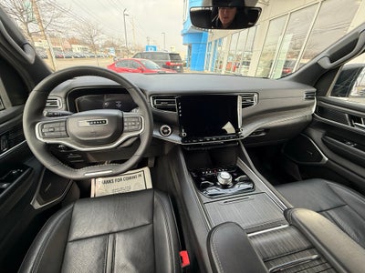 2023 Jeep Wagoneer Series III