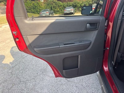 2011 Ford Escape XLT