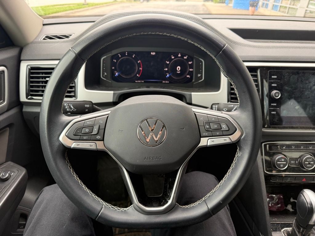 2023 Volkswagen Atlas 2.0T SE w/Technology