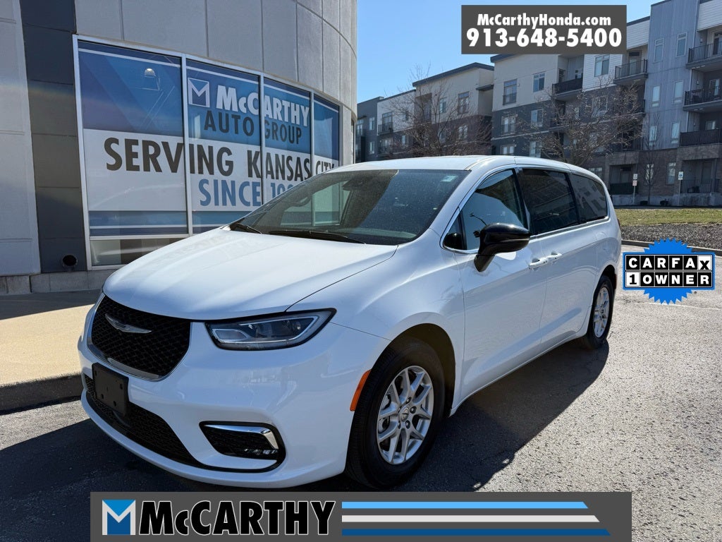 2024 Chrysler Pacifica Touring L