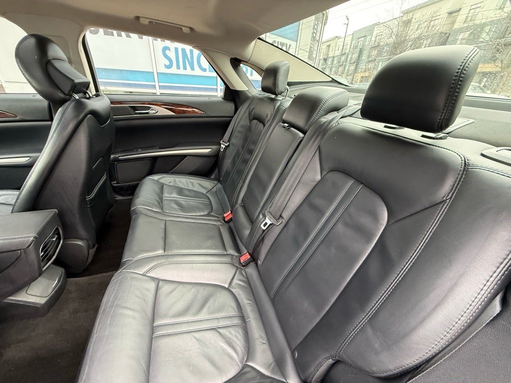 2015 Lincoln MKZ Base