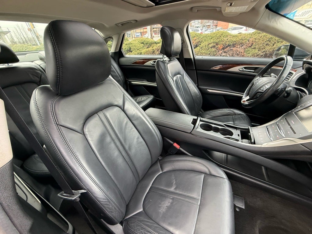 2015 Lincoln MKZ Base