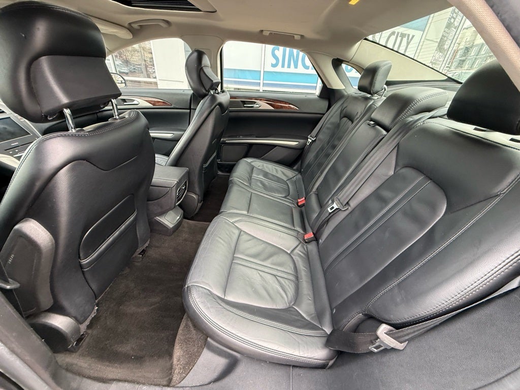 2015 Lincoln MKZ Base