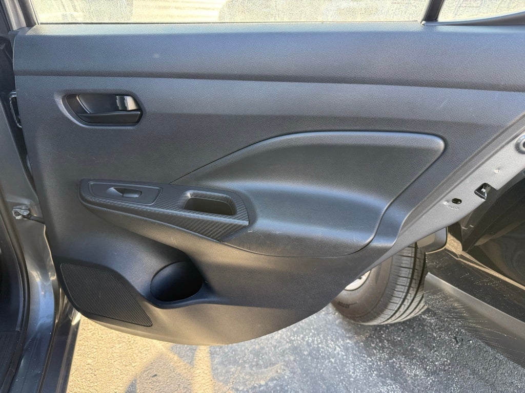 2021 Nissan Versa 1.6 S