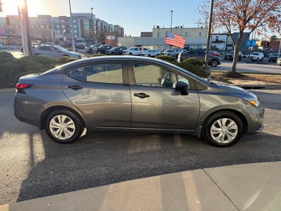 2021 Nissan Versa 1.6 S