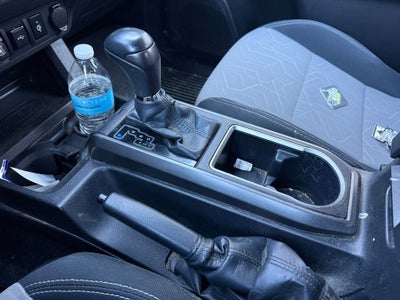 2022 Toyota Tacoma V6