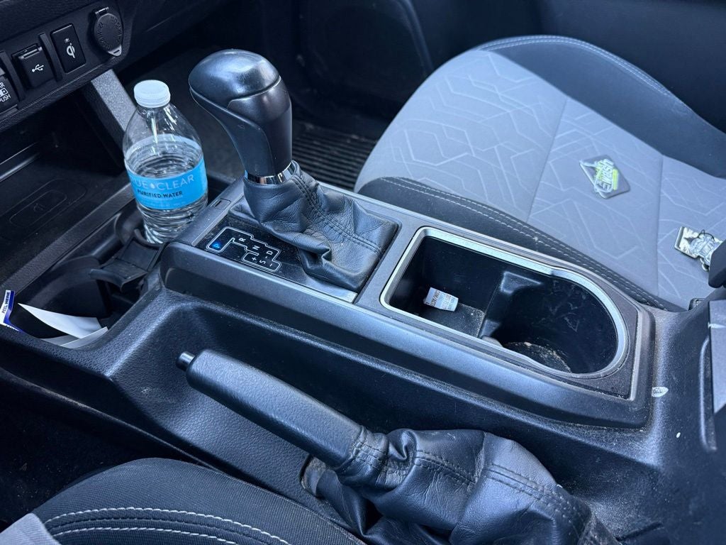 2022 Toyota Tacoma V6