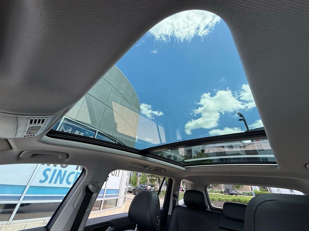 2018 Volkswagen Tiguan 2.0T SEL 4Motion