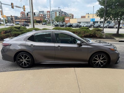 2021 Toyota Camry SE