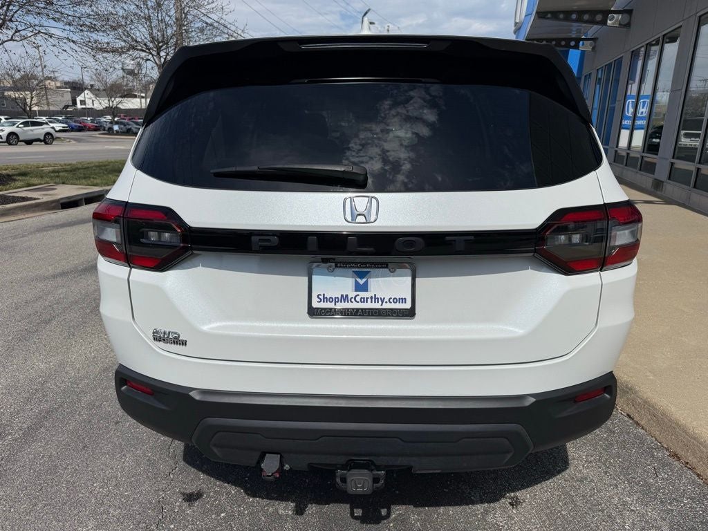 2023 Honda Pilot LX